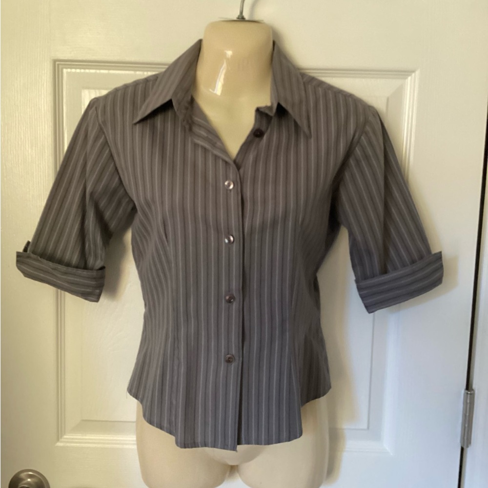 Vintage Mandee Cropped Gray Striped Button-Up Shirt S EUC